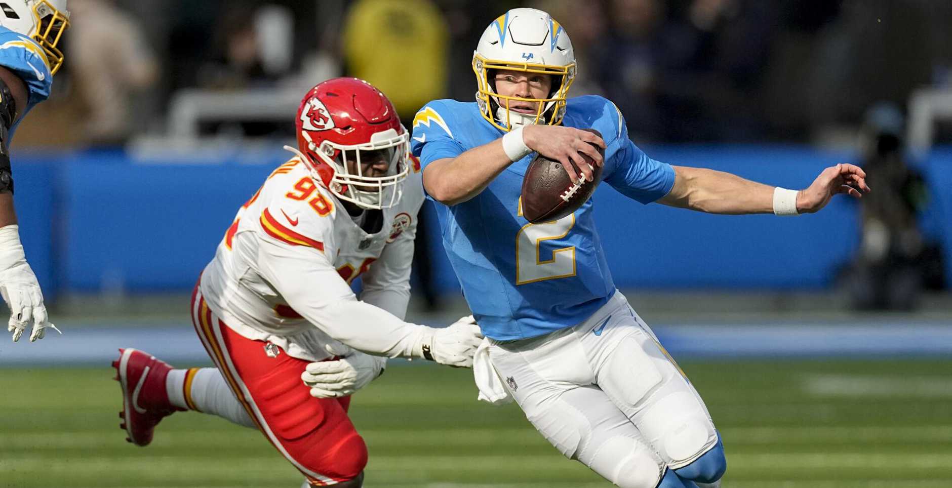 Chiefs Edge Chargers 13-12 - Chiefs Blitz