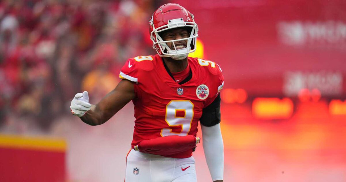 Chiefs Make a Roster Splash
