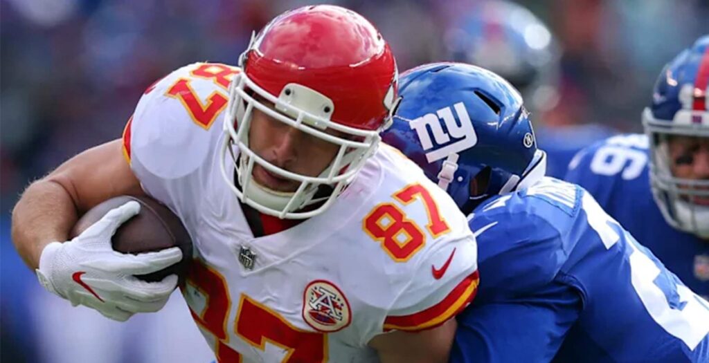 The current image has no alternative text. The file name is: Kelce-Giants.jpg