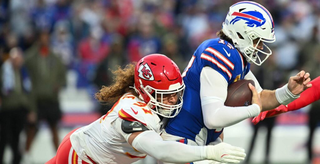 The current image has no alternative text. The file name is: Gillotte-Bills.jpg