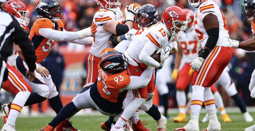 The current image has no alternative text. The file name is: Mahomes-Broncos-loss.jpg