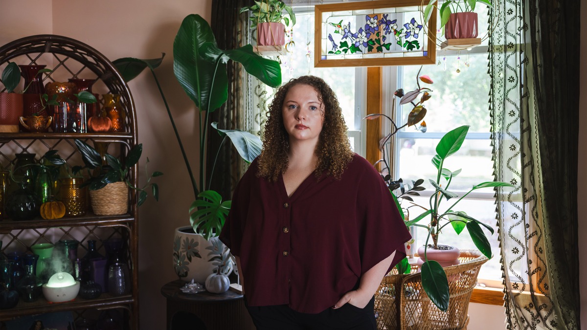 Autumn Daniels at home